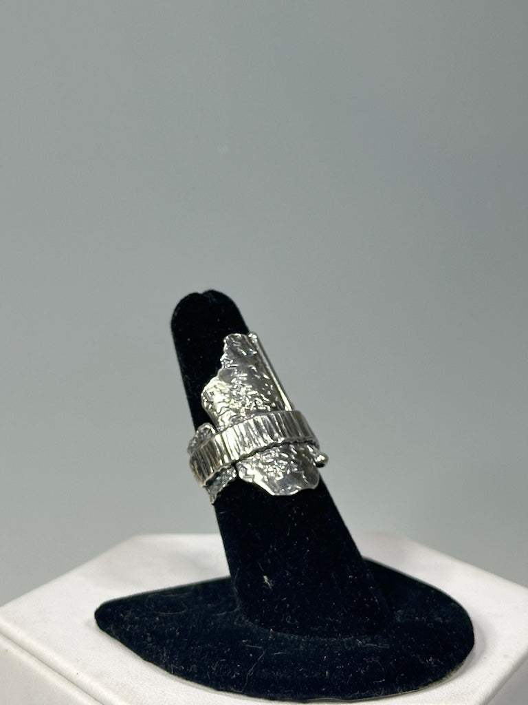 .925 OOAK OUT OF THE FRAY RING BR547