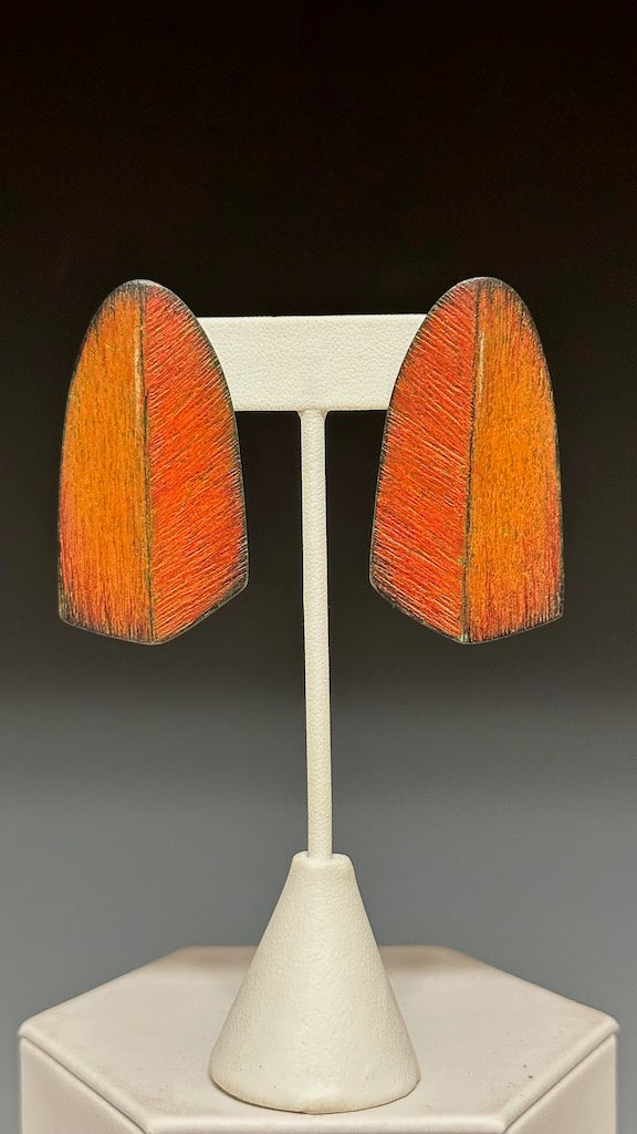 FIERY ARCH PRISMA COLOR EARRINGS ON STERLING SILVER POSTS DKA165