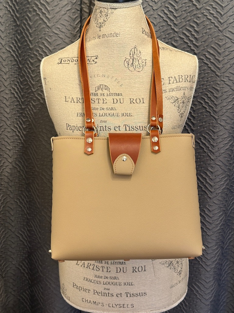 BEIGE LEATHER OPEN TOTE II308.2
