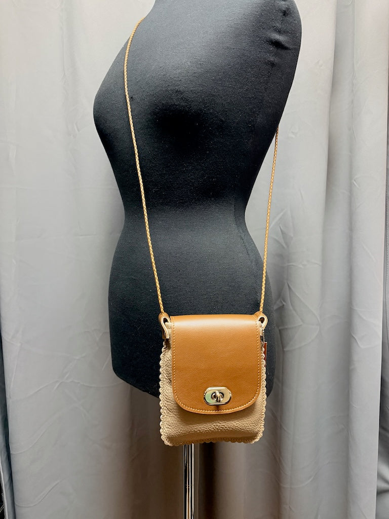 TAUPE LEATHER CELL PHONE BAG WITH SCALLOPED EDGES AND FLAP TOP - II357T