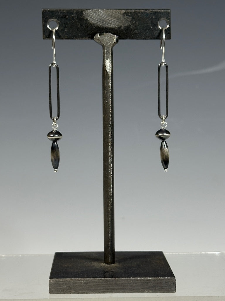 OXIDIZED STERLING SILVER PAPER CLIP DROP EARRINGS WITH STERLING SILVER WIRES LCE1026