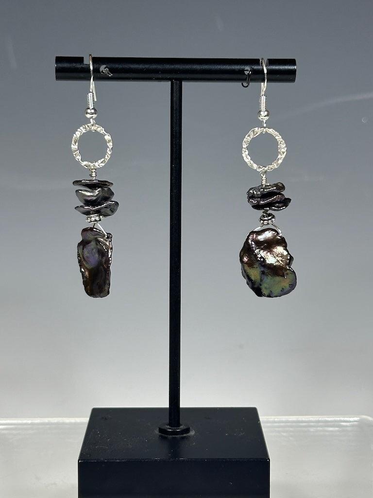 PURPLE FRESHWATER PEARL AND STERLING SILVER DROP EARRINGS LCE1064