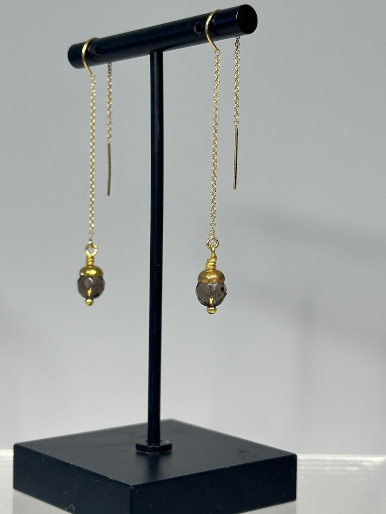 GOLD FILLED STERLING SILVER THREAD EARRINGS WITH SMOKEY TOPAZ LCE1072