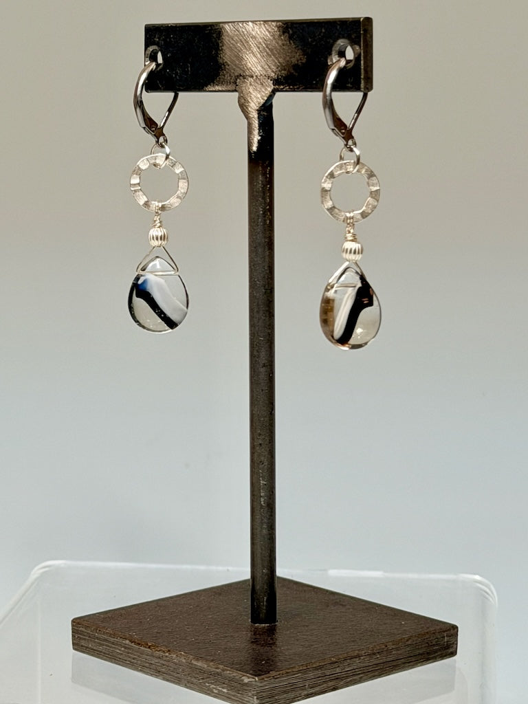 VINTAGE GLASS AND STERLING SILVER DROP EARRINGS LCE2028