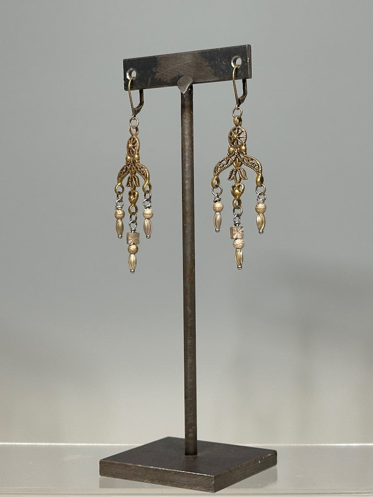 ANTIQUE BRASS AND SILVER CHANDELEIR EARRINGS LCE624