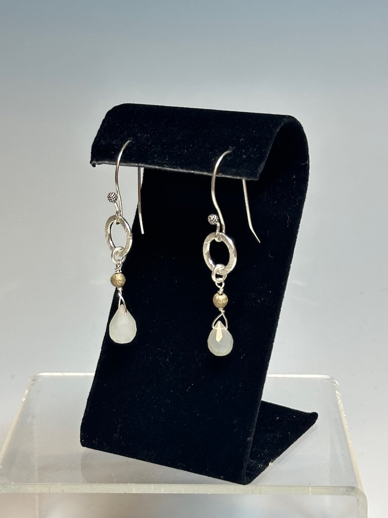 MOONSTONE AND SILVER DROP EARRINGS LCE708