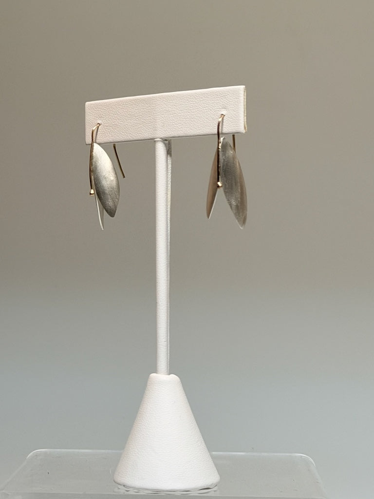 STERLING SILVER WING EARRINGS WITH 14K GOLD ACCENTS MB212E