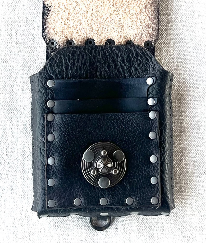 BLACK LEATHER CELL PHONE CASE WITH ANTIQUE NICKEL PADLOCK CLASP MMCC1