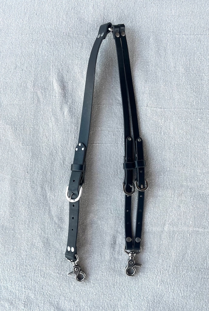 BLACK LEATHER HAND TOOLED EQUESTRIAN BELT MMEB2