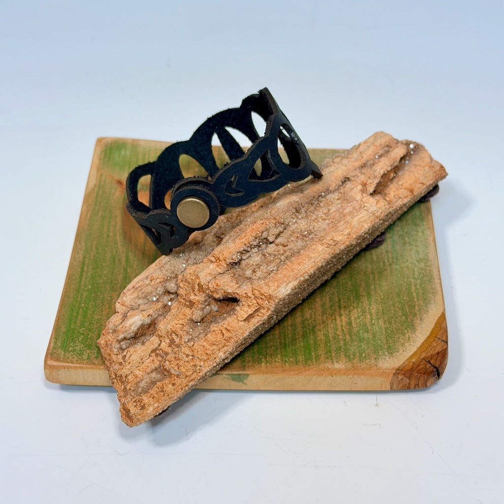 LASER CUT LEATHER BRACELET MN117B