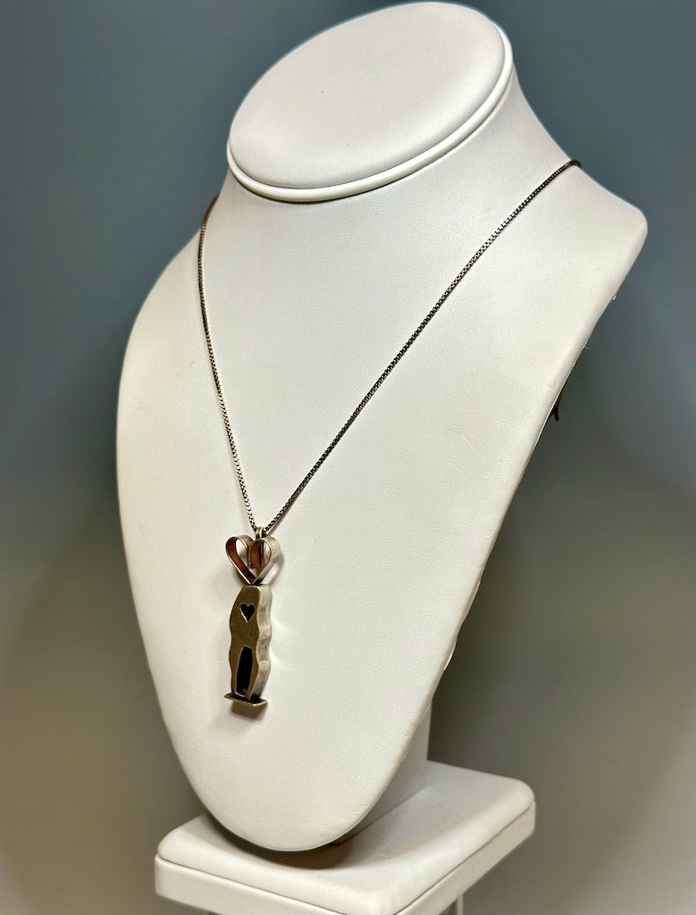 STERLING SILVER TINY HOUSE PENDANT AND SS CHAIN MS226