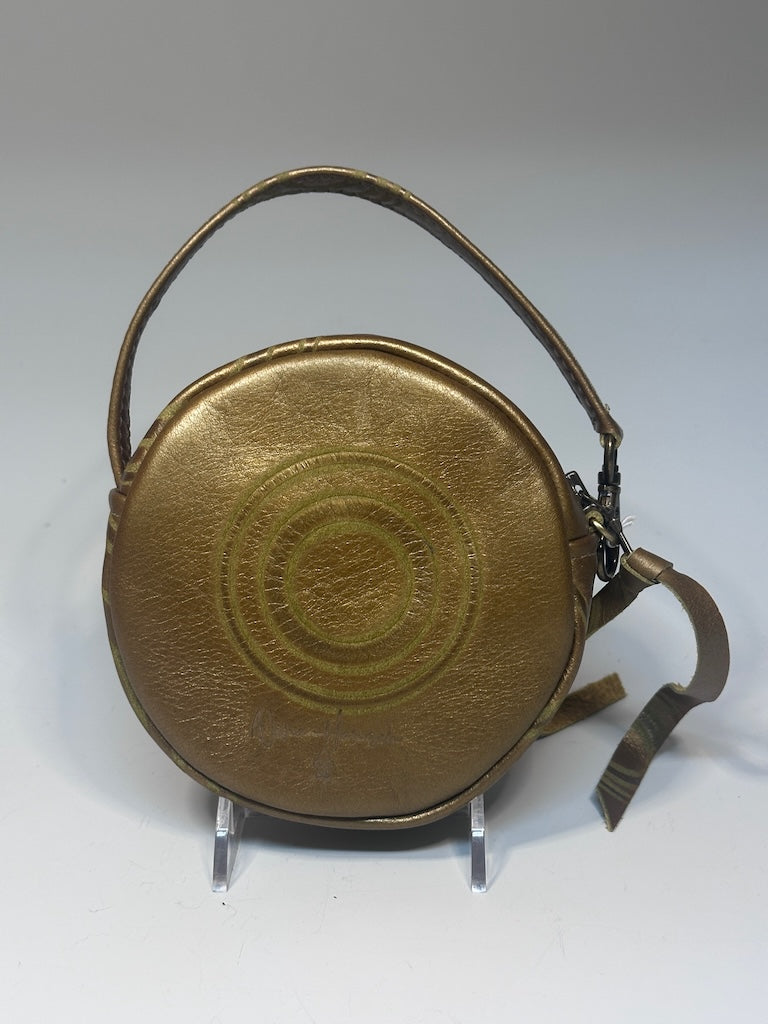 MINI CIRCLE WRISTLET IN SUNSHINE LEATHER NH165