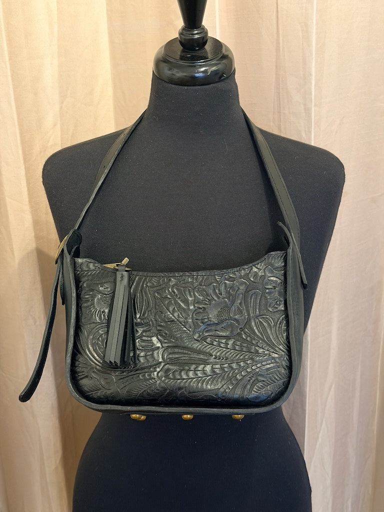 TOOLED PANEL LEATHER BAGUETTE BAG, BLACK NH196