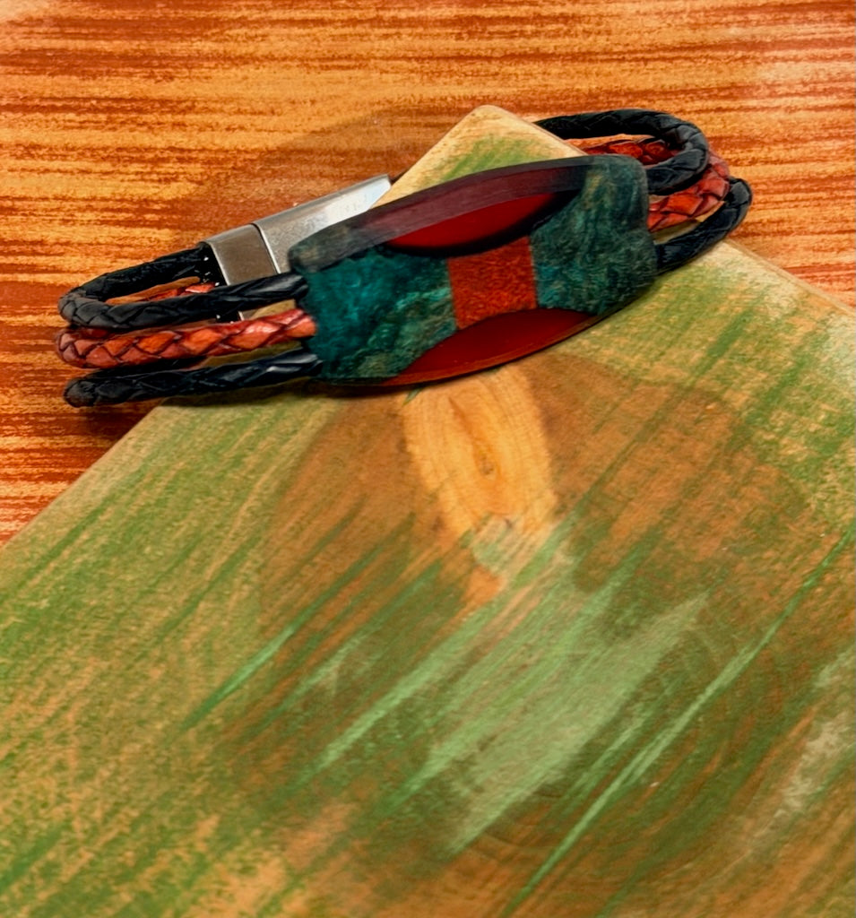 SMALL MIXED MEDIA WOOD ELIPSE MAGNETIC CLASP BRACELET NL317