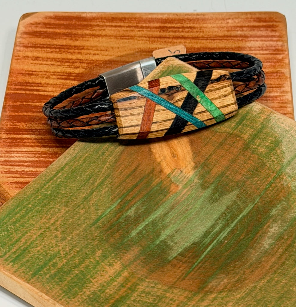 EXTRA LARGE MIXED MEDIA WOOD ABSTRACT MAGNETIC CLASP BRACELET NL335