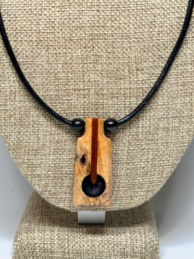 NEXUS MIXED MEDIA AND WOOD NECKLACE WITH STAINLESS STEEL CLOSURE - NL353