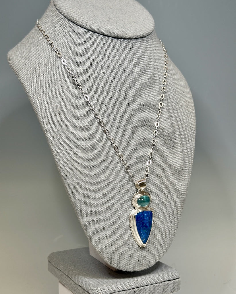KYANITE AND AZURITE NECKLACE - NM644N