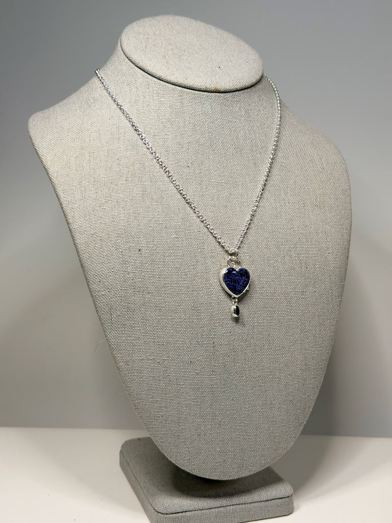 PIETRESITE HEART AND BLUE SAPPHIRE STERLING SILVER NECKLACE NM740N