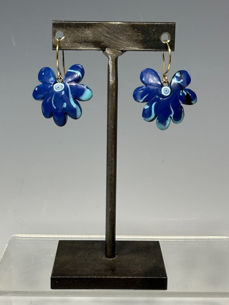 FLOWER POLYMER CLAY EARRINGS ON BRONZE EAR WIRES DKPCE740