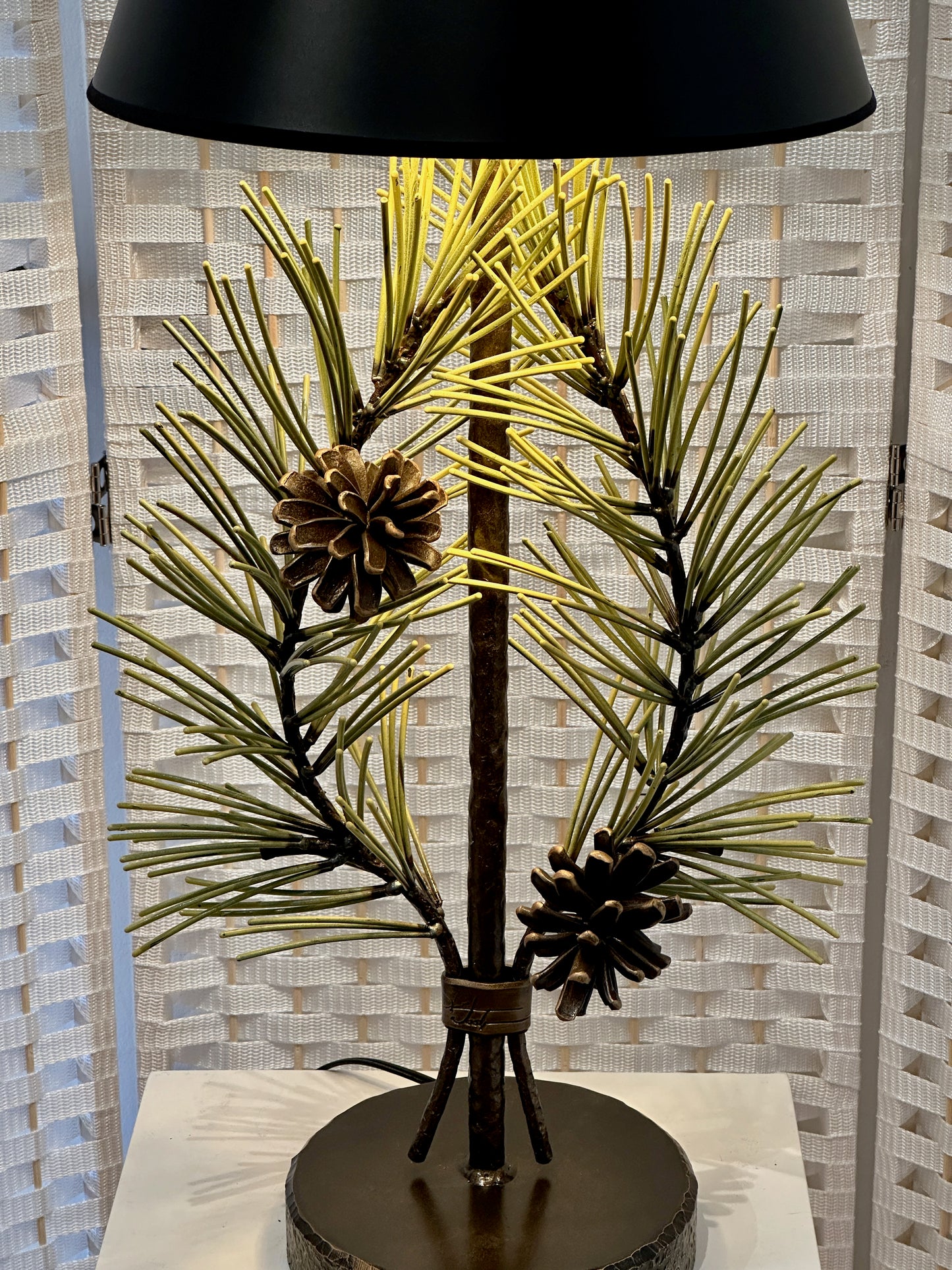 GREEN PINE CONE TABLE LAMP WITH BLACK SHADE