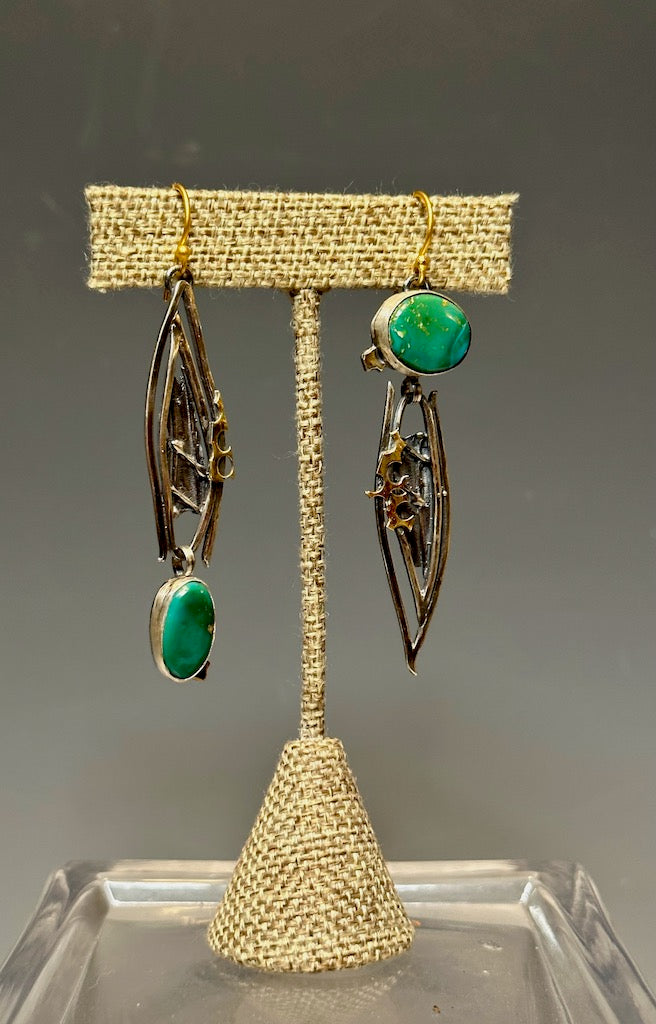 ASYMMETRICAL GREEN TURQUOISE STERLING SILVER EARRINGS WITH GOLD WIRES WK11