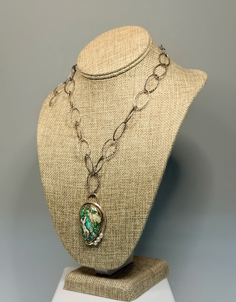 GREEN/WHITE TURQUOISE PENDANT ON STERLING SILVER CHAIN WK170