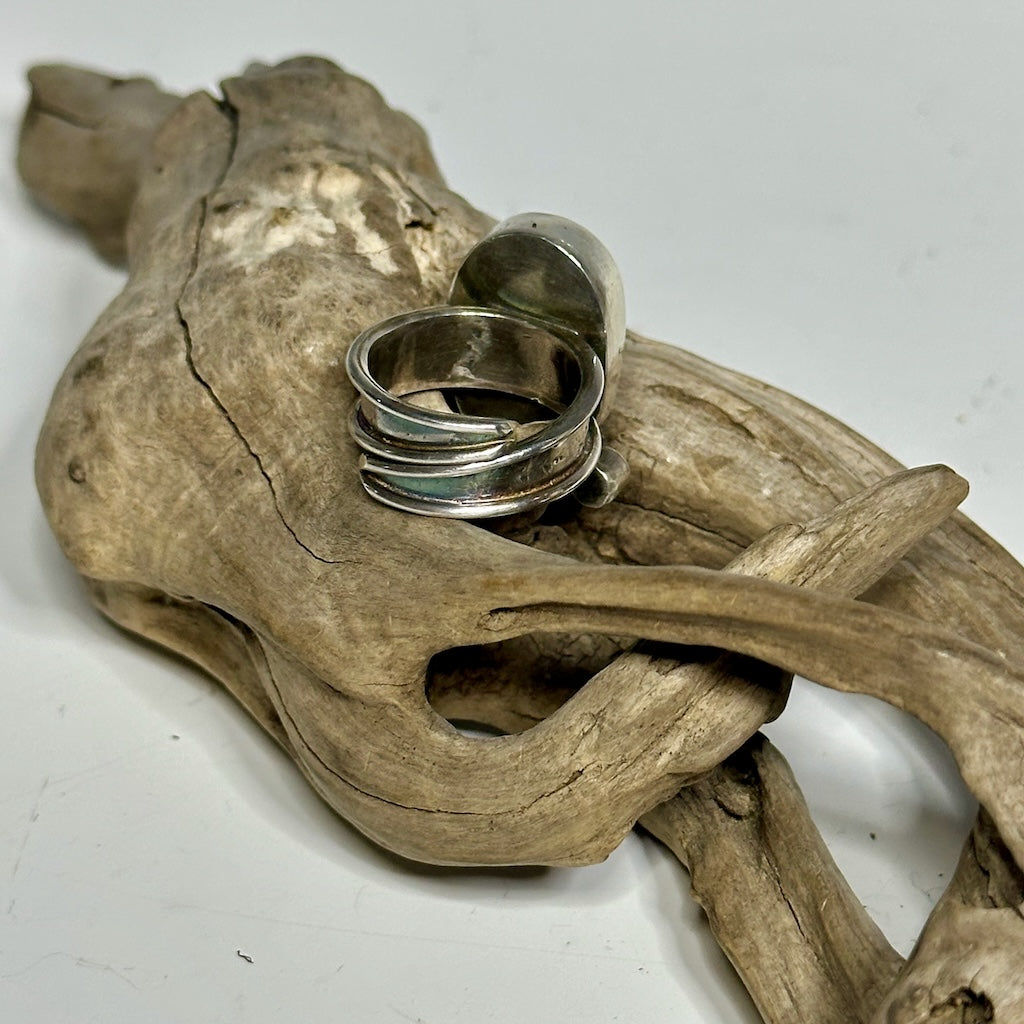 OPALIZED WOOD STERLING SILVER ADJUSTABLE RING WITH SMALL GARNET WK90