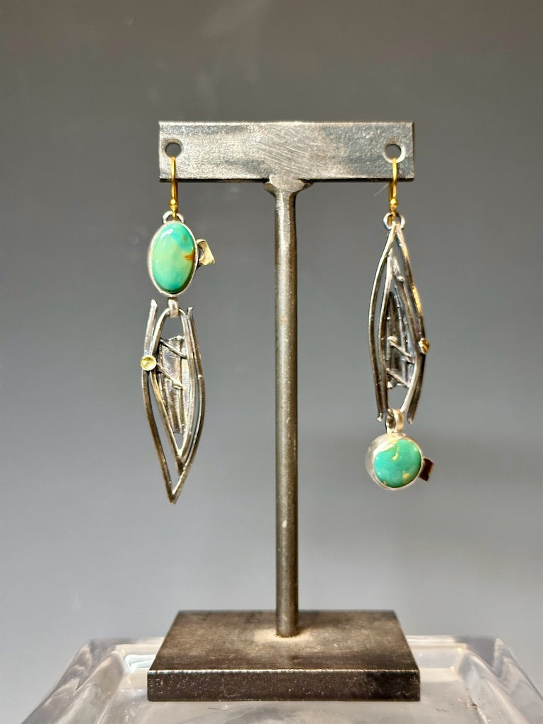 ASYMMETRICAL GREEN TURQUOISE STERLING SILVER EARRINGS WITH GOLD WIRES WK30