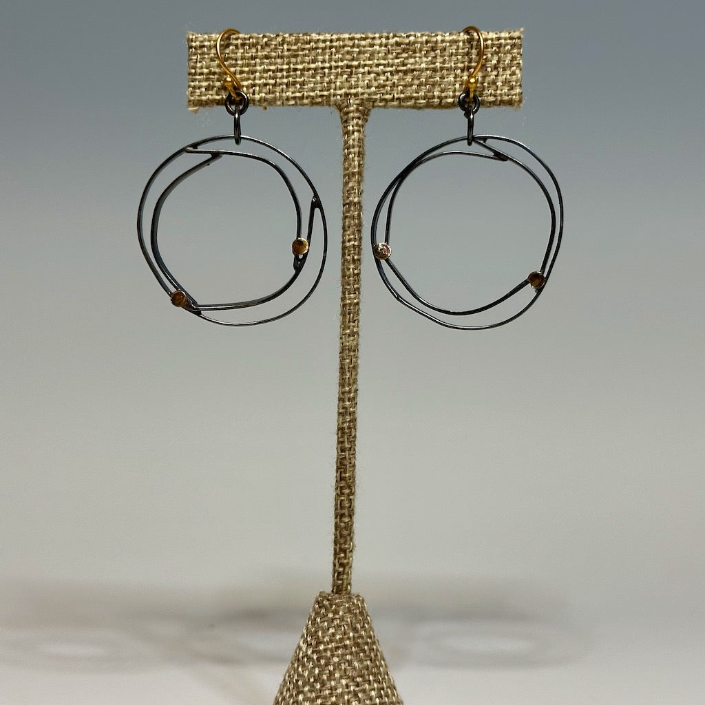 OXIDIZED STERLING SILVER AND GOLD HOOP EARRINGS WK34