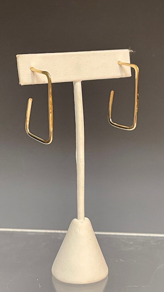 14K HAND FORGED RECTANGLE HOOP Earrings MB159E