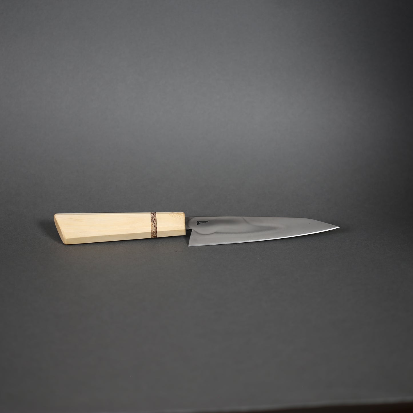 5 1/2" UTILITY (PETTY) 1095 STEEL KNIFE EO26-18