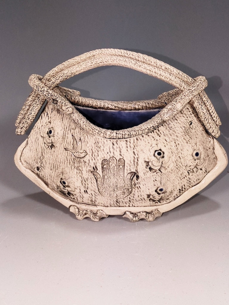 HAND-BUILT STONEWARE SCULPTURE AR101