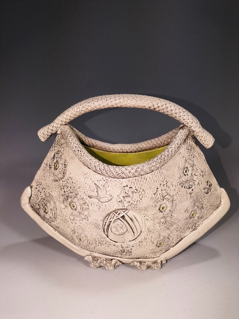 HAND-BUILT STONEWARE SCULPTURE AR104