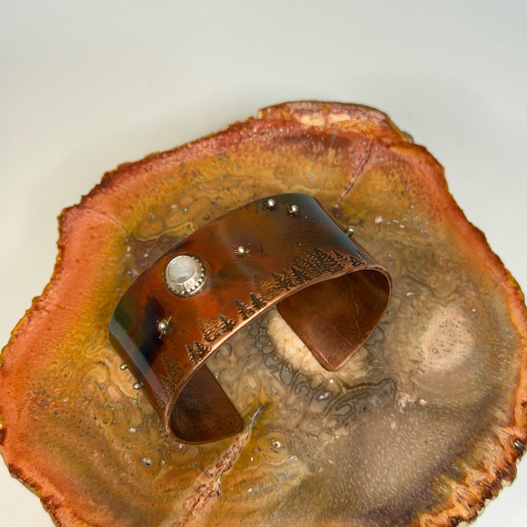 NORTHERN LIGHTS CUFF AS335