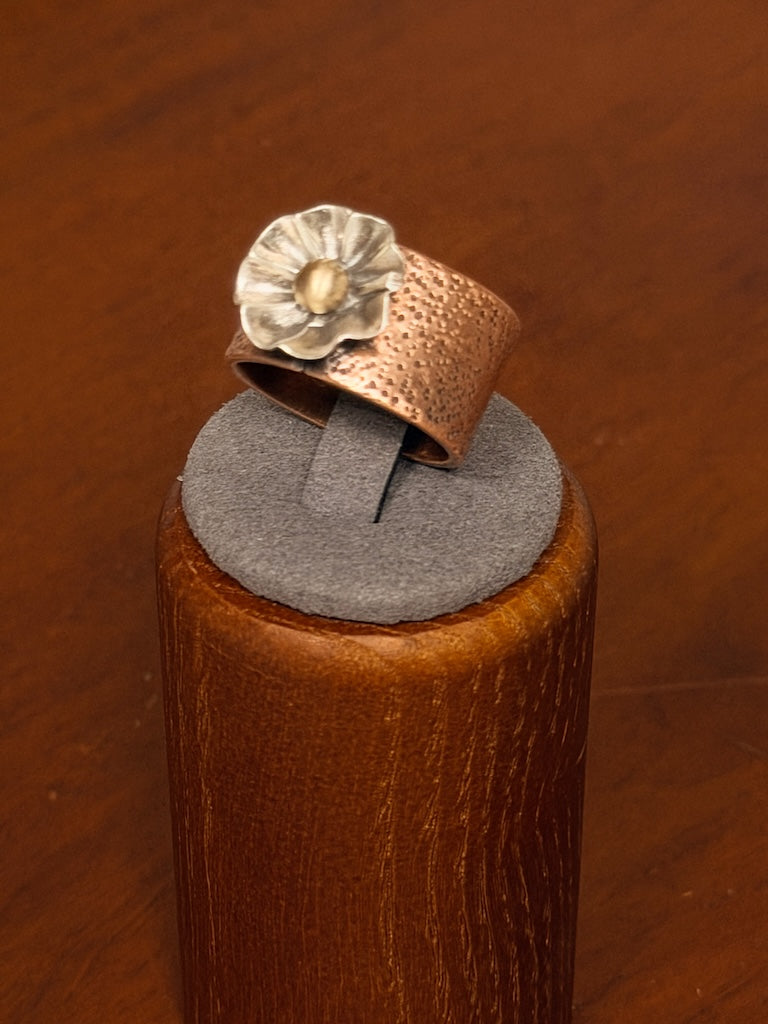 INDIGNEOUS BLOOM RING AS378