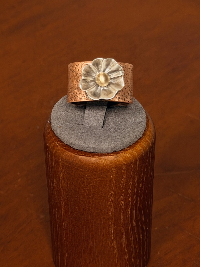INDIGNEOUS BLOOM RING AS378