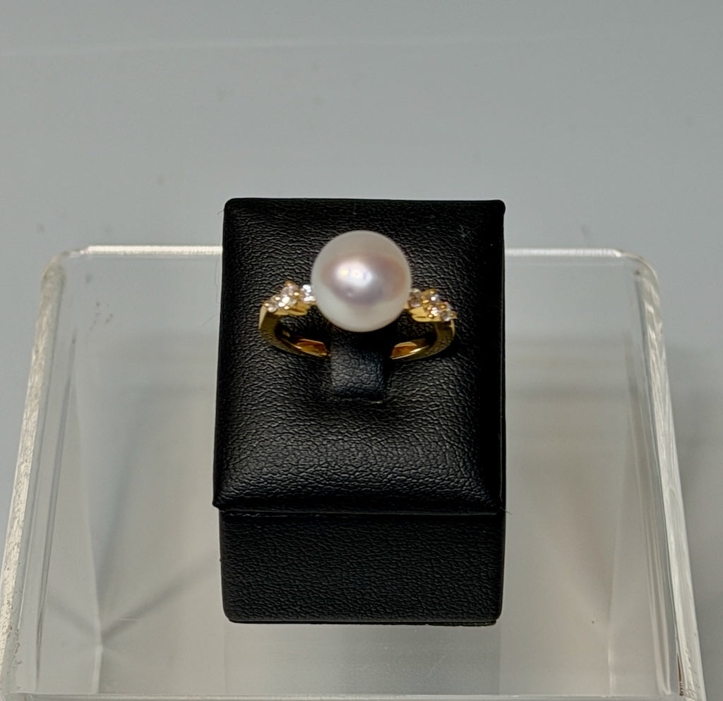18K YELLOW GOLD SOUTH SEA PEARL AND DIAMOND RING AV2601