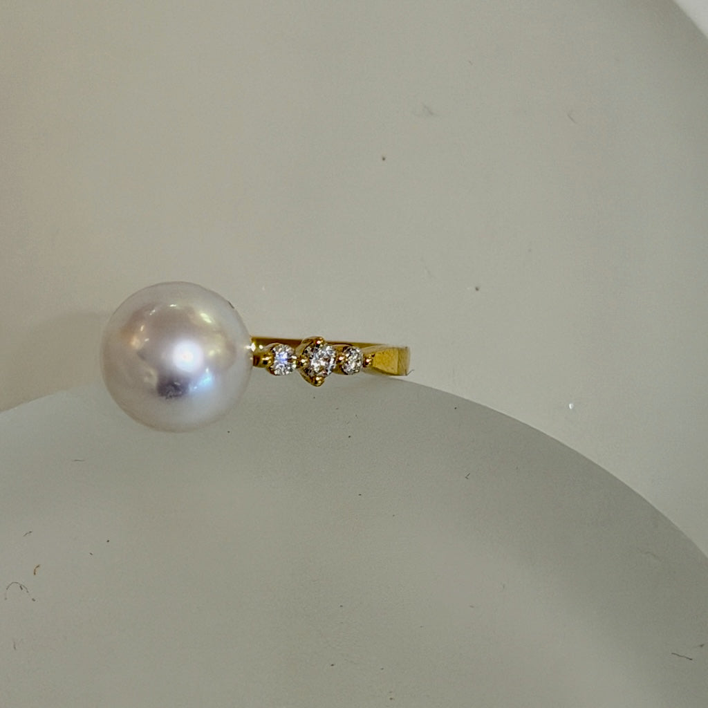 18K YELLOW GOLD SOUTH SEA PEARL AND DIAMOND RING AV2601