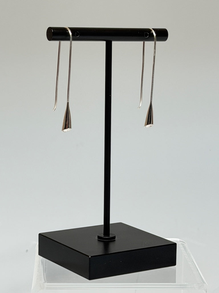 STERLING SILVER MINI LONG DROP CALLA EARRINGS AV2605