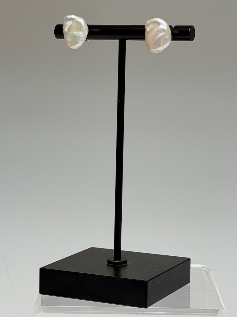 WHITE FRESH WATER KESHI PEARL STERLING SILVER STUD EARRINGS AV2630