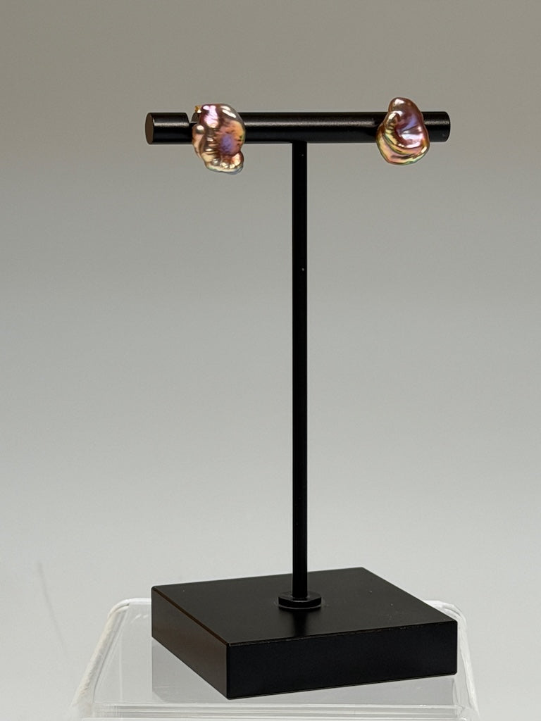 18K YELLOW GOLD NATURAL PINK FRESHWATER KESHI PEARL STUD EARRINGS AV2631