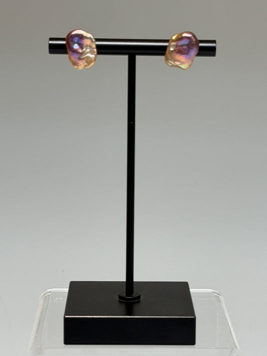 18K YELLOW GOLD NATURAL PINK FRESHWATER KESHI PEARL STUD EARRINGS AV2632