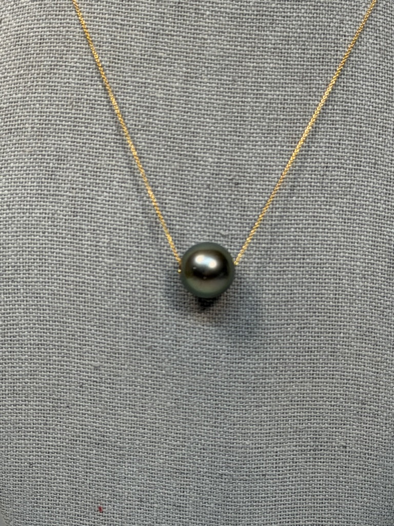 LARGE TAHITIAN FANCY TUBE PEARL PENDANT AV2640