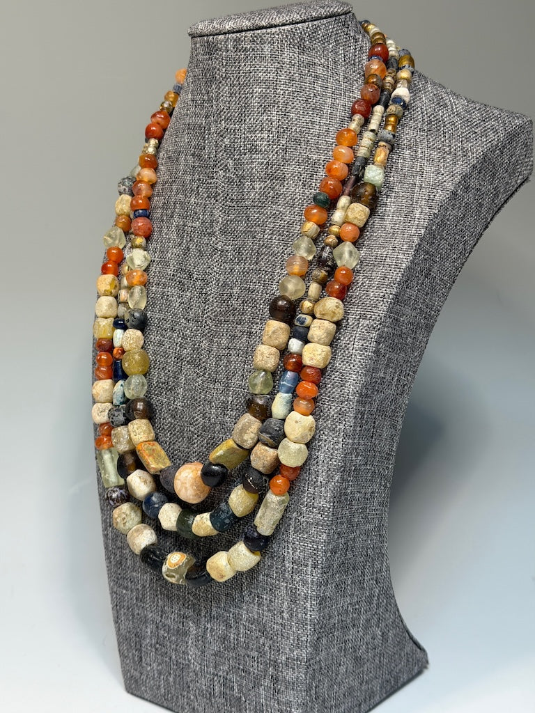 TRIPLE STRAND ANCIENT ROMAN GLASS AND STONE NECKLACE AV2648