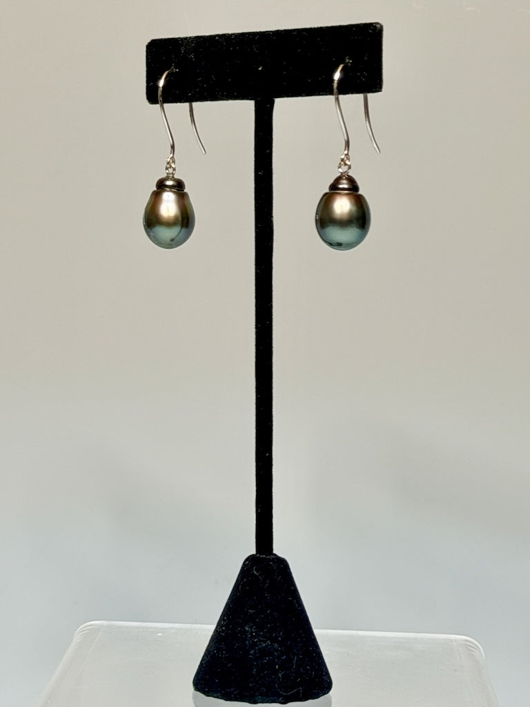 18K WHITE GOLD DROP TAHITIAN PEARL EARRINGS AV2650
