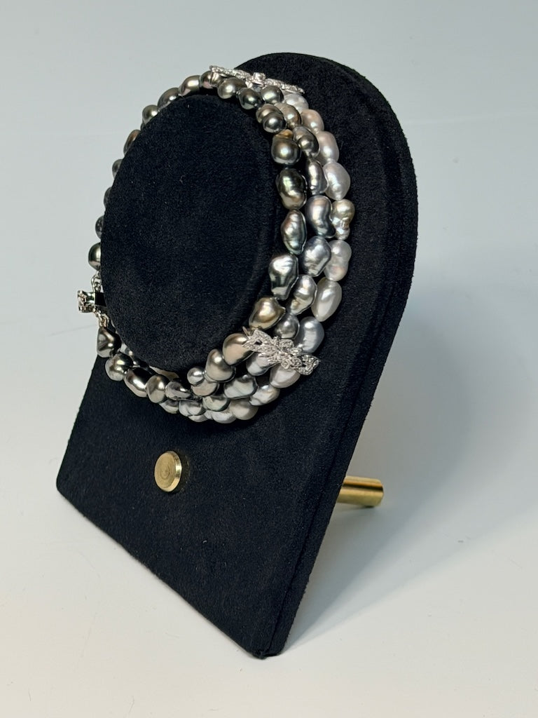 18K WHITE GOLD 3 ROW KESHI TAHITIAN PEARL AND DIAMOND BRACELET AV2679