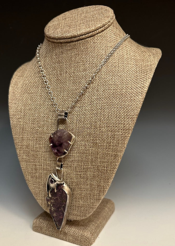 .925 HERA PROTECTRESS PENDANT W/AMETHYST, NATURAL PURPURITE AND FACETED AMETHYST  BR109