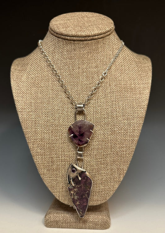 .925 HERA PROTECTRESS PENDANT W/AMETHYST, NATURAL PURPURITE AND FACETED AMETHYST  BR109