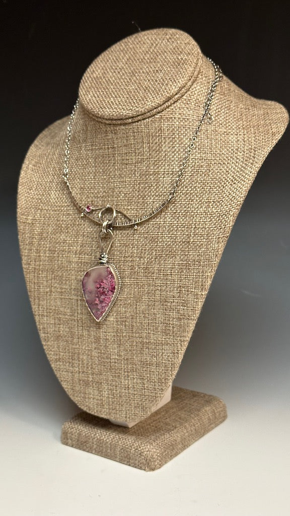 .925 THEIA CHOKER WITH PINK MOSS AGATE & PINK SAPPHIRE NECKLACE  BR152