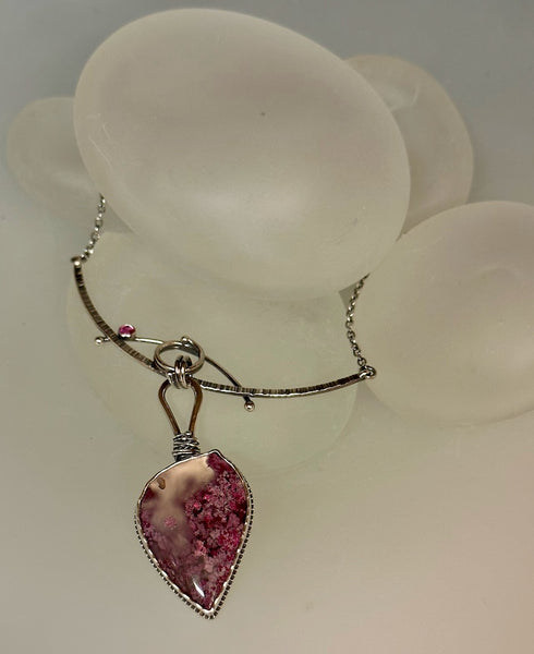 .925 THEIA CHOKER WITH PINK MOSS AGATE & PINK SAPPHIRE NECKLACE  BR152